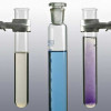 Die violette Färbung der Eiweißlösung bei der BIURET-Reaktion beruht auf der Bildung komplexer Verbindungen. 